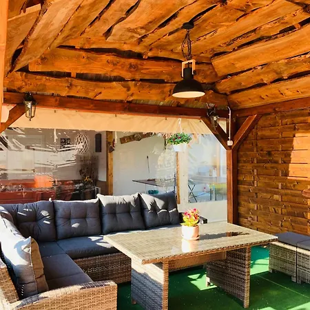 Aranyfuert Apartmanhaz * Tokaj