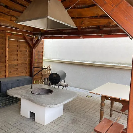 Aranyfuert Apartmanhaz Apartmán