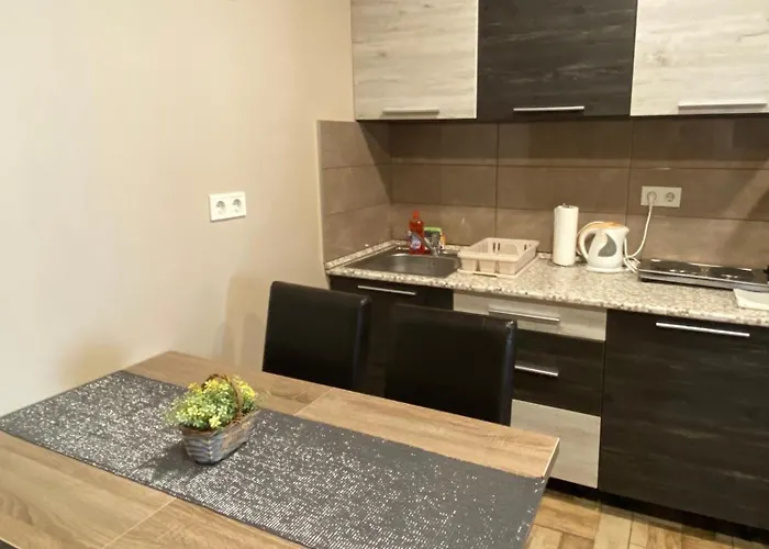 Aranyfuert Apartmanhaz *